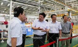 【调延卓芜湖市科技局局长一行辅导光临大奖国际18dj18机械人调研调查